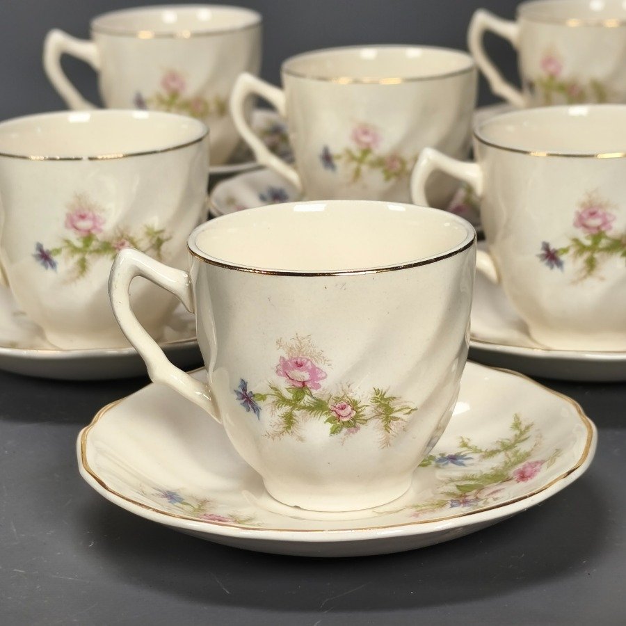 Servicio de té y café, platos de porcelana y accesorios - imagen 17