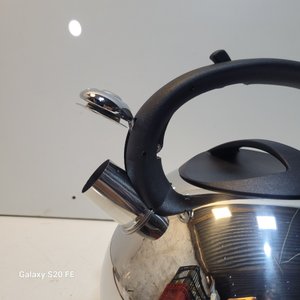 Pava de Acero Inoxidable Grünhof con Silbato - Capacidad 4.5L - imagen 4