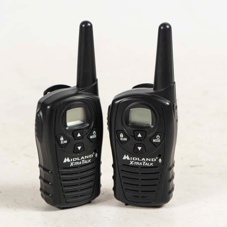 Lote siguiente: Walkie Talkies Midland a la Vista