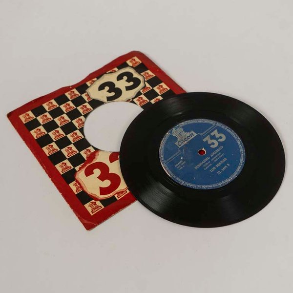 Disco Vinilo Single Eleanor Rigby - Los Beatles - Primera Edición Uruguay - imagen 1