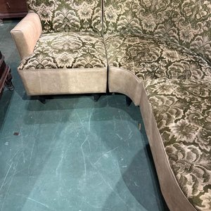 Sillón Esquinero de 4 Cuerpos Tapizado Damasco Verde y Beige - imagen 9