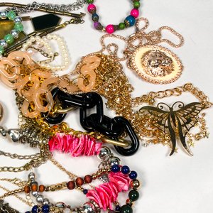 Lote Variado de Bijouterie: Collares y Pulseras - imagen 5