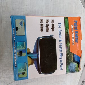Cuatro piezas: set de especias con 2 frascos rotos + camara wifi + rodillo para pintar + soporte para netbook - imagen 4
