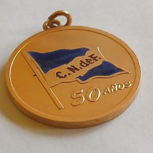Medalla Conmemorativa "C.N. de F. 50 Años" 2012 - imagen 3