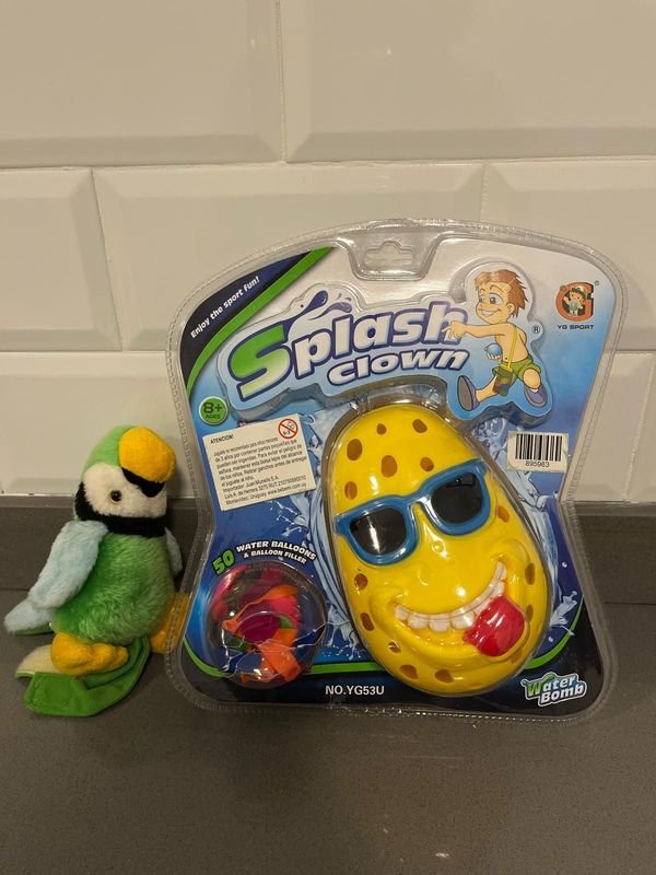 Juego Splash Clown con Peluche de Loro
