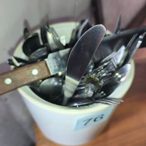 Lote de Cubiertos Varios con Mango de Madera - imagen 2