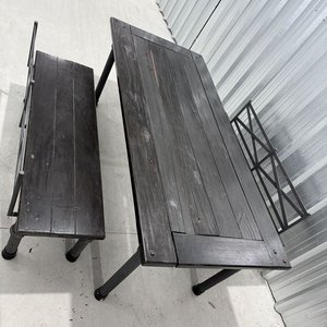 Juego de Exterior de Madera y Metal con Mesa y Bancos - imagen 4