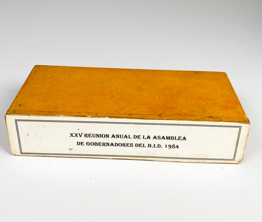 Monedas de plata reunión anual de la asamblea de gobernadores 1984 - imagen 4
