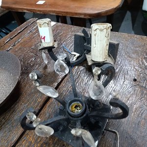Lote siguiente: Apliques de Hierro Forjado y Caireles para Techo y Pared