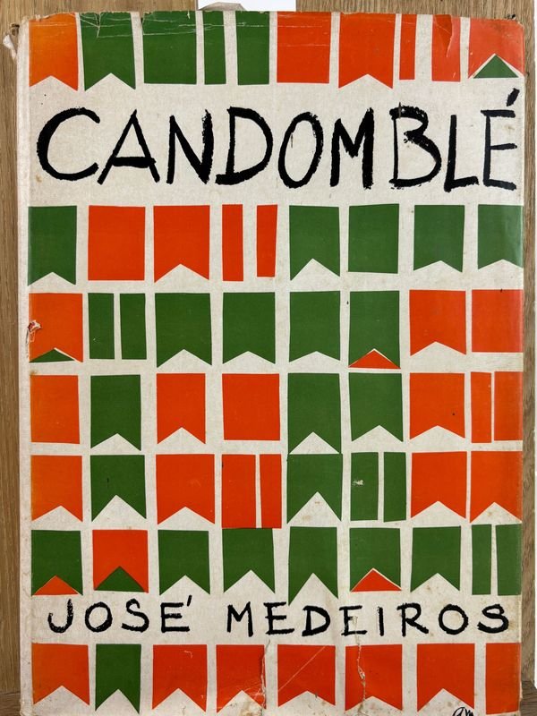 Lote anterior: Libro de arte y cultura afrobrasileña Candomblé de José Medeiros