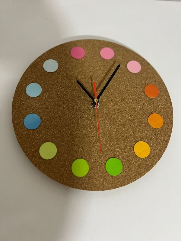 Reloj Artesano - Un reloj manual con estilo y personalidad - imagen 1
