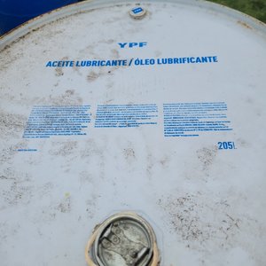 Dos Tanques Metálicos de 200 Litros - imagen 4