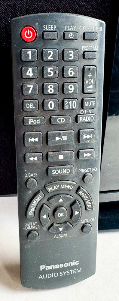 Reproductor de CD y base para iPad en buen estado - imagen 2