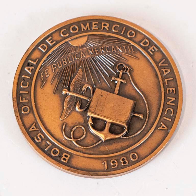 Item 2099132 - Image 0