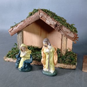 Dos Pesebres Navideños con Figuras, en Caja Original - imagen 4