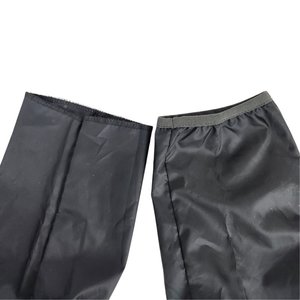 Campera Rompeviento Running Mujer Talle M Negra - imagen 5