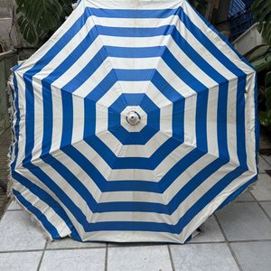 Sombrilla de Playa a Rayas Azules y Blancas con Funda Original - imagen 8