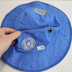 Lote siguiente: Gorro de las Naciones Unidas - Ejército Uruguayo - Hecho en Siria