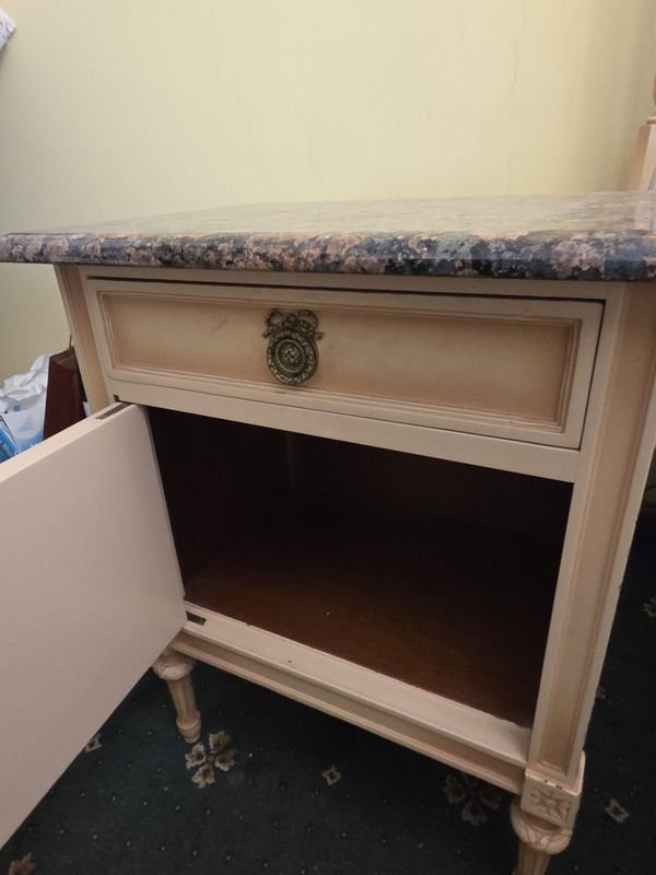 Item 923077 - Image 3