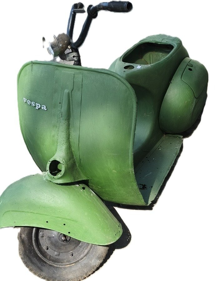 Lote siguiente: Carrocería de moto Vespa para decoración