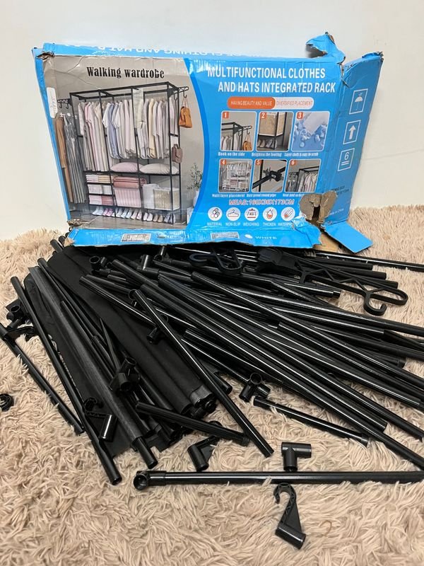 Perchero Organizador Multifuncional para Ropa y Sombreros - imagen 1