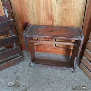 Par de Revisteros y Porta Rollo de Madera Rústica - imagen 4
