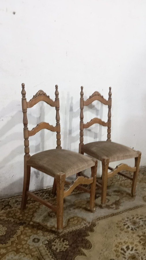 Sillas Provenzales de Madera con Brocado - imagen 3