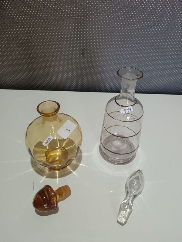 Dos botellones de cristal antiguos para decoración - imagen 5
