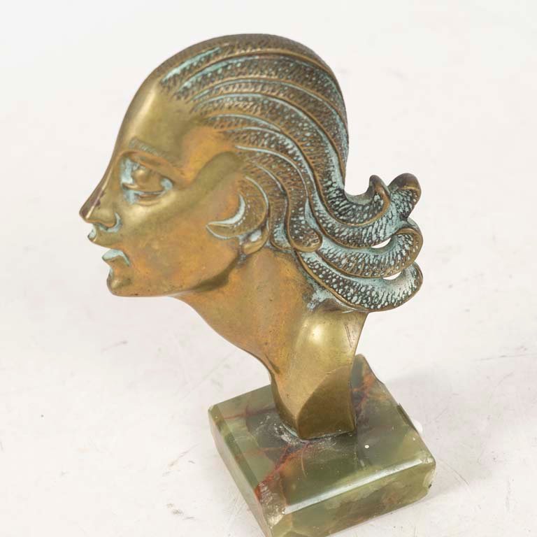 Item 2105677 - Image 1