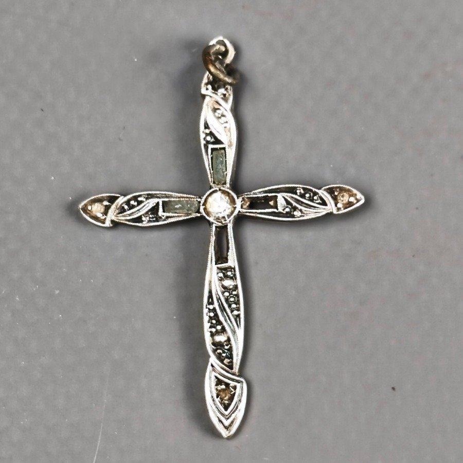 Item 16450 - Image 0