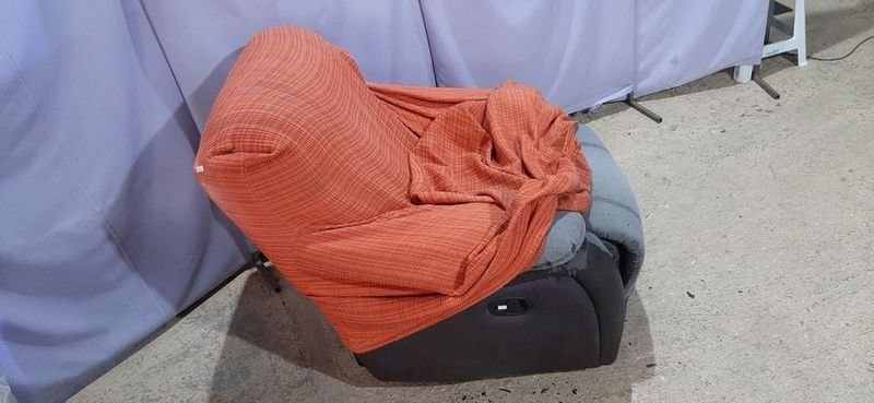 Sillon Reclinable en Buen Estado - imagen 2
