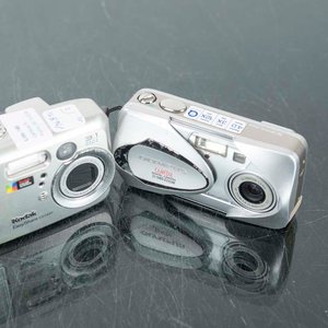 Lote de 2 Cámaras Digitales: Kodak EasyShare CX730 y Olympus Câmera D-580 Zoom - imagen 2