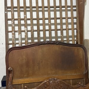 Lote siguiente: Cama Antigua de Dos Plazas Estilo Francés
