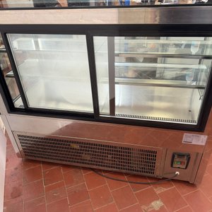 Vitrina Refrigerada Rectilínea 150x73x122cm - imagen 5
