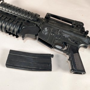 Réplica de Arma de Chumbos Estilo M4A1 con Lanzagranadas - imagen 5