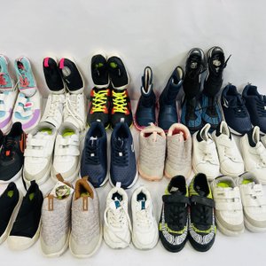 Lote de 21 Pares de Championes Infantiles para Niños y Niñas - imagen 2