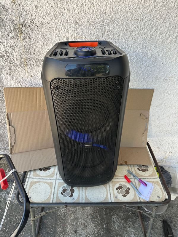 Parlante inalámbrico con Bluetooth y radio - imagen 5
