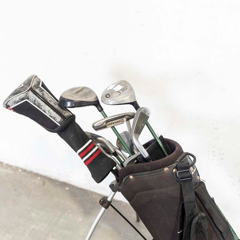 Bolsa de golf con 9 palos - Remate a la vista - imagen 2