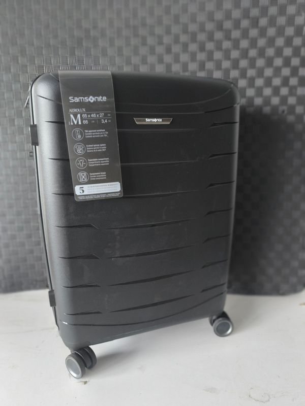 Valija Samsonite Aerolux Negra 65cm Grande con Ruedas - imagen 1
