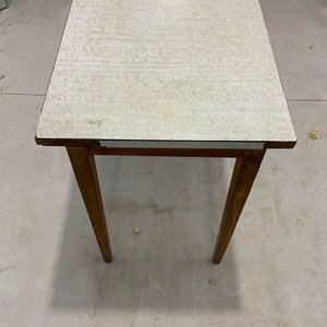 Mesa Auxiliar Blanca Decorativa de Apoyo - imagen 2