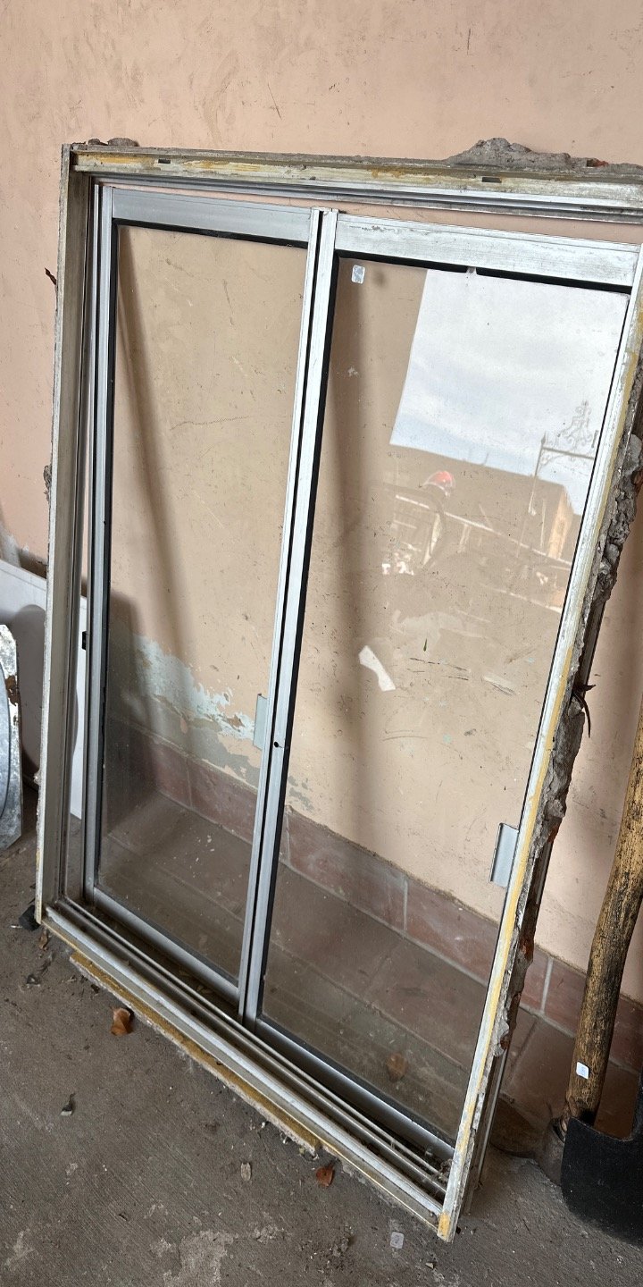 Item 63083 - Image 0