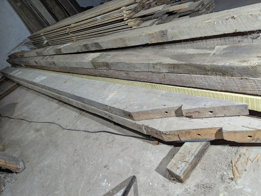 Item 16742 - Image 2