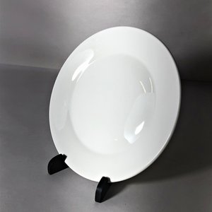 Juego de 12 Platos Lisos de Loza Blanca - imagen 2