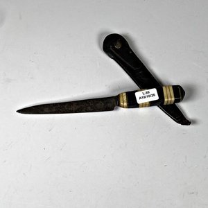 Lote siguiente: Cuchillo de Acero Toledo con Vaina, Hoja de 12 cm