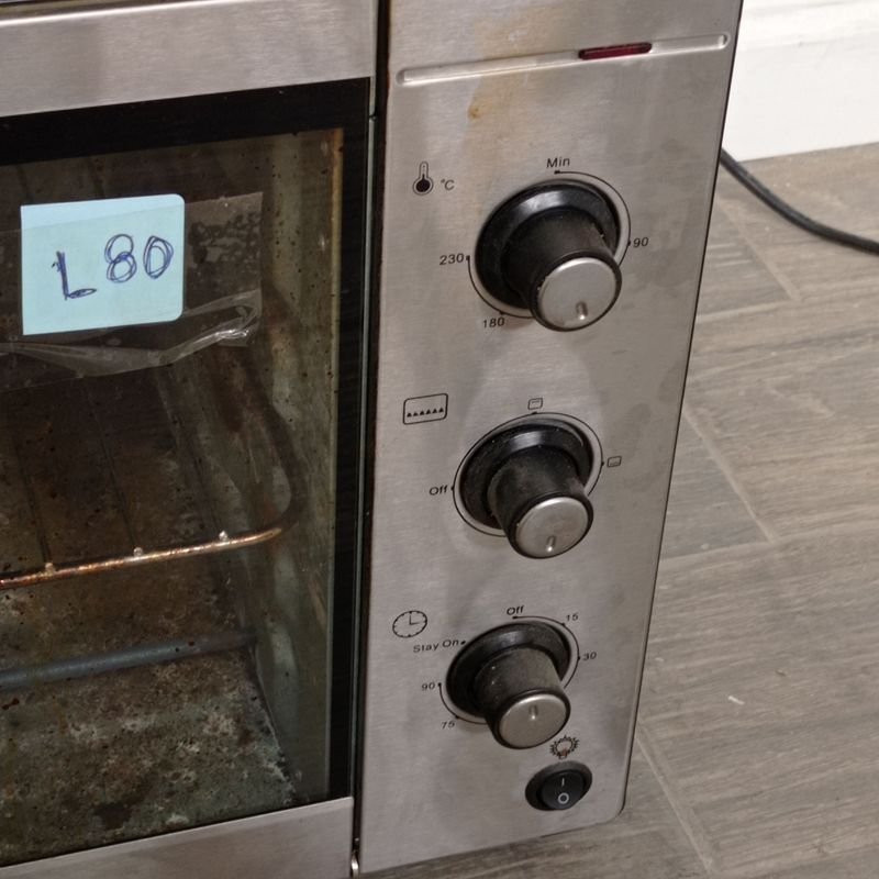 Horno marca Lexa: Electrodoméstico en buen estado - imagen 2
