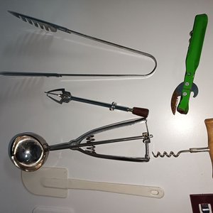 Bandeja con Utensilios de Cocina Varios - imagen 5