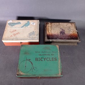Tres Cajas Decorativas de Madera con Tapa Abatible - imagen 1