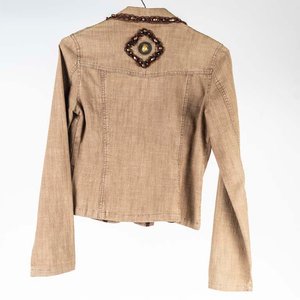 Chaqueta "Opera" Tostada con Apliques y Bordados - imagen 2