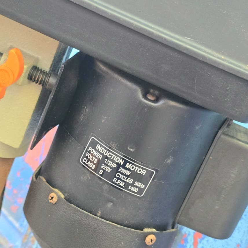 Item lote-09-taladro-de-mesa-gladiator - Image 7