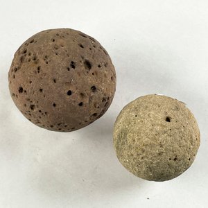 Dos piedras de boleadora - imagen 2